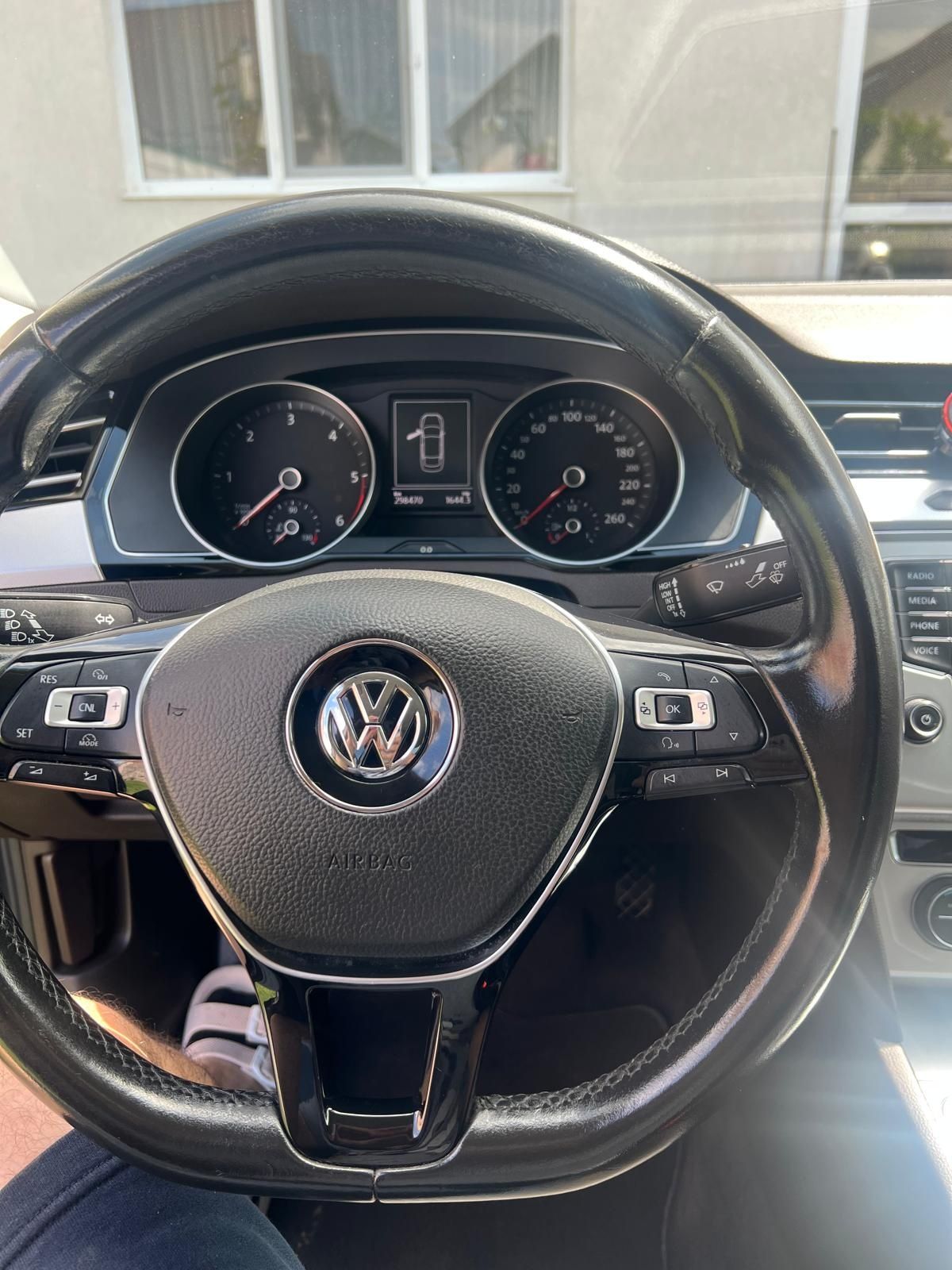 Volkswagen Passat b8