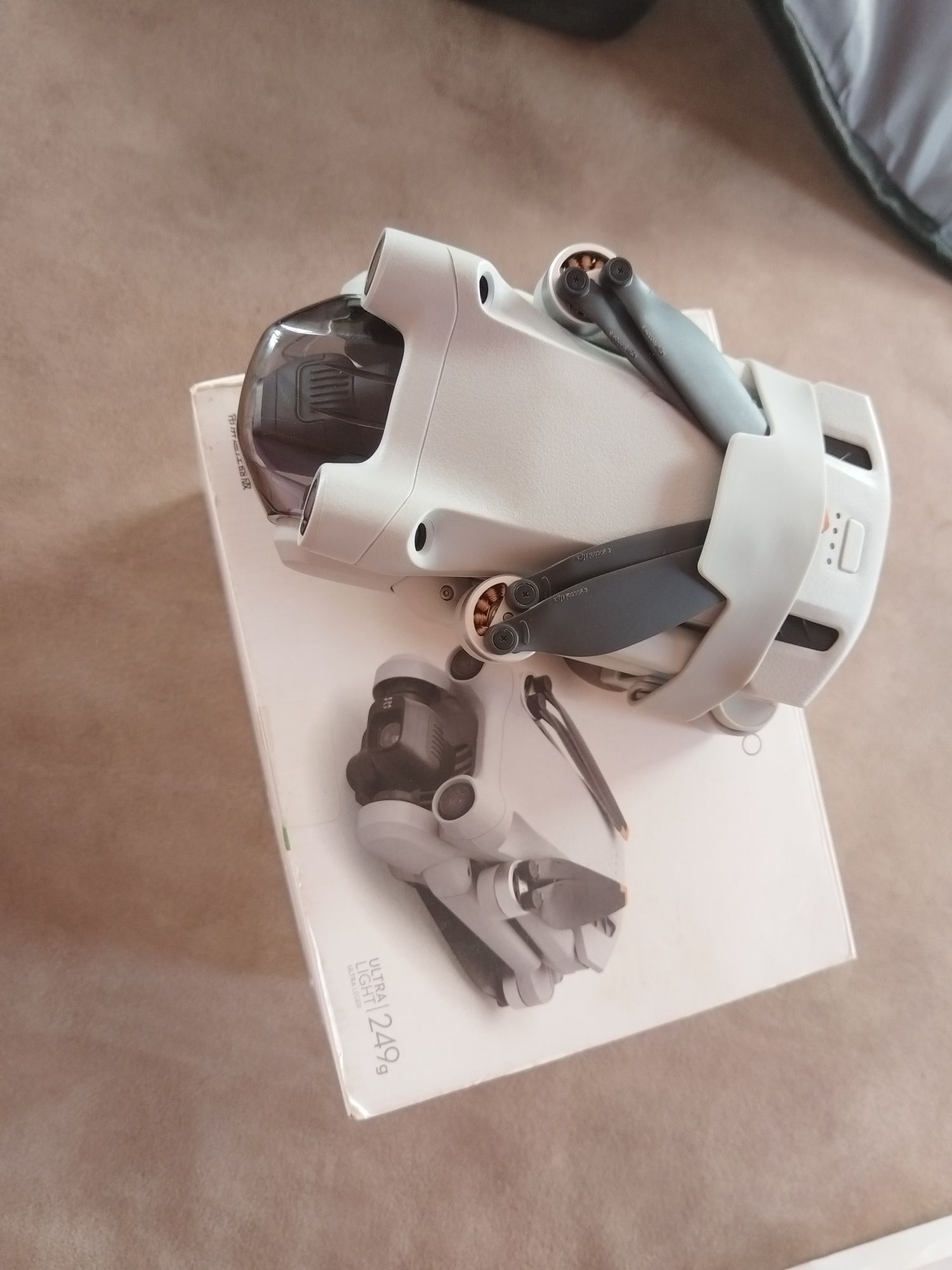 Дрон DJI mini 3 Pro