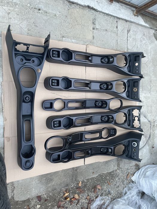 Vand tunel/consola maneta/ Dacia Duster 2010/2017