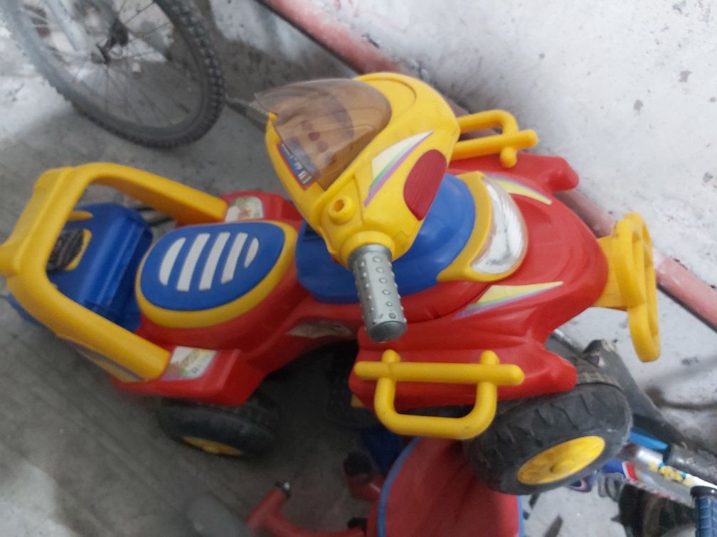 Продам детский Квадроцикл