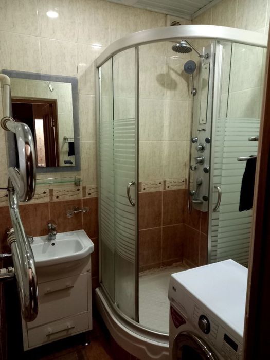 Срочно.  Продается Центр Города Ц 2.  2 х комнатная