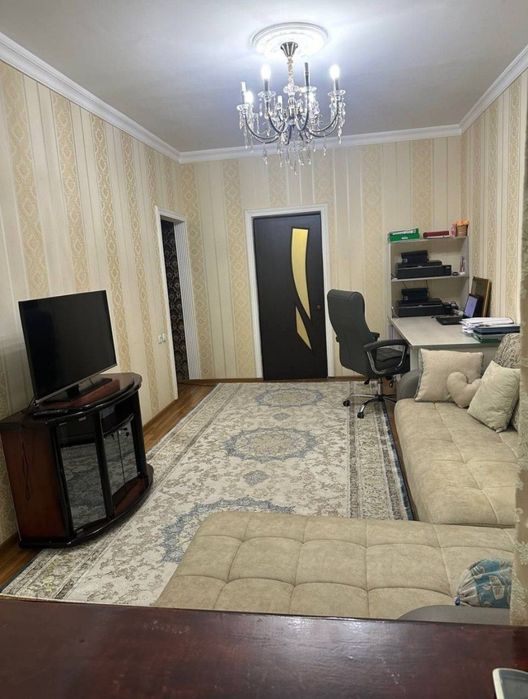 Продаётся квартира на Юнус-Абаде 15 квартал
