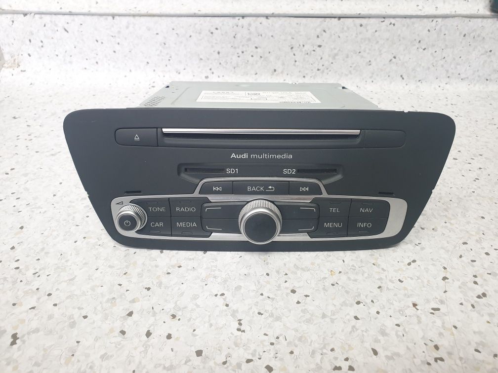 Player Media CD Audi Q3 8U Facelift