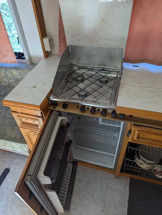 De vânzare rulotă Hobby Prestige 610