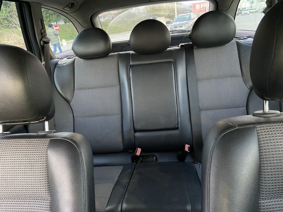 Vand Mercedes-C class