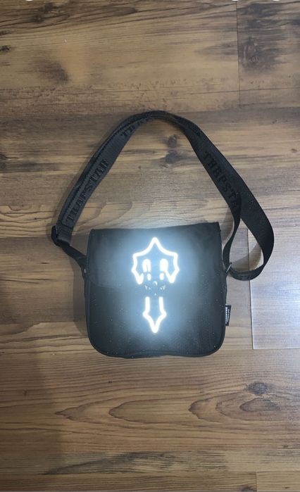 Trapstar reflective чанта