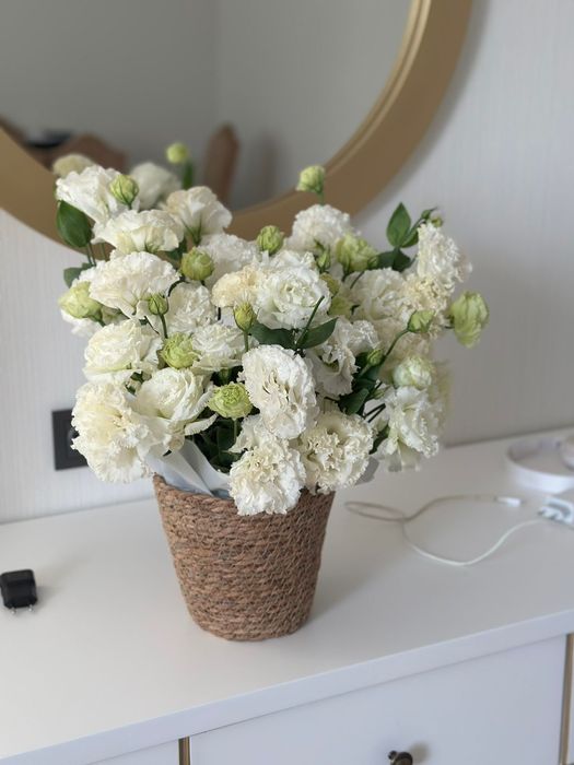 Цветы свежие сегодня купили