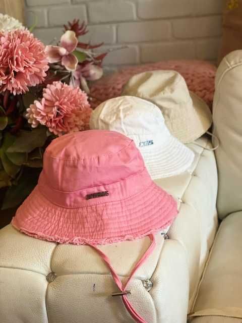 шапка JACQUEMUS Le Bob Artichaut bucket hat