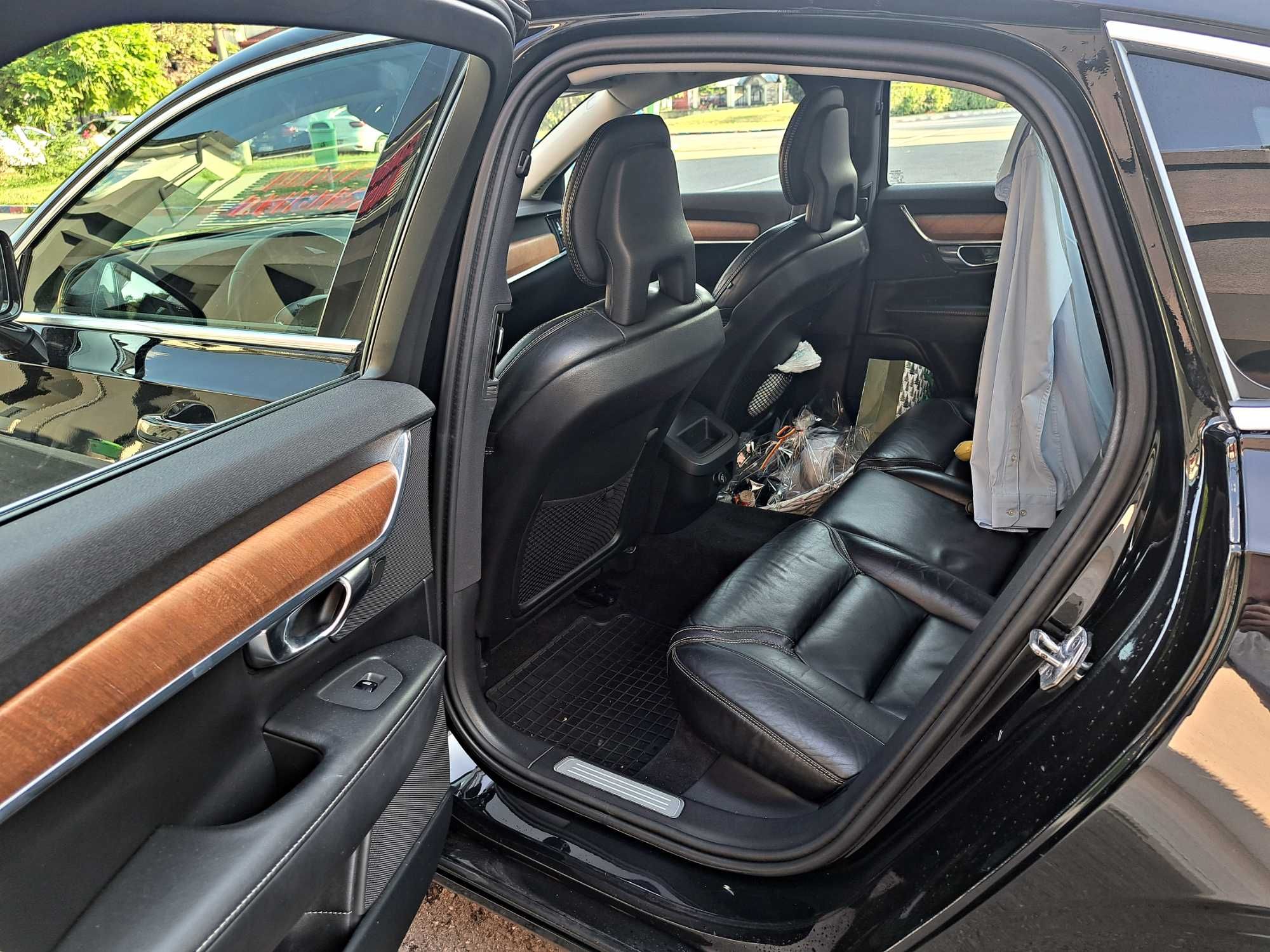 Volvo s90 - inscription-Istoric  Reprezentanta Volvo(de la 0km)/3 chei
