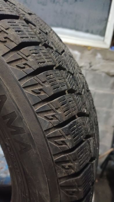 Yokohama  комплект почти Yokohama  комплект почти но