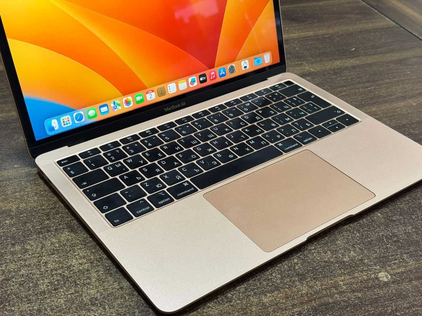 Лаптоп Apple MacBook Air 2021