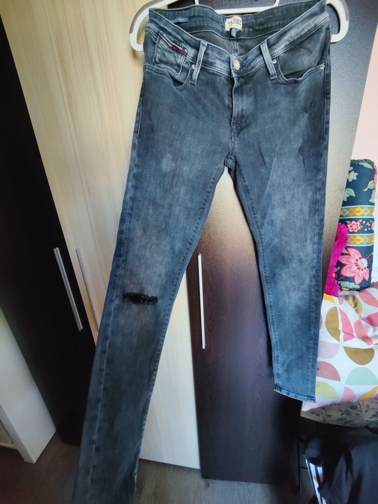 Дамски дънки 27/30 Tommy Hilfiger