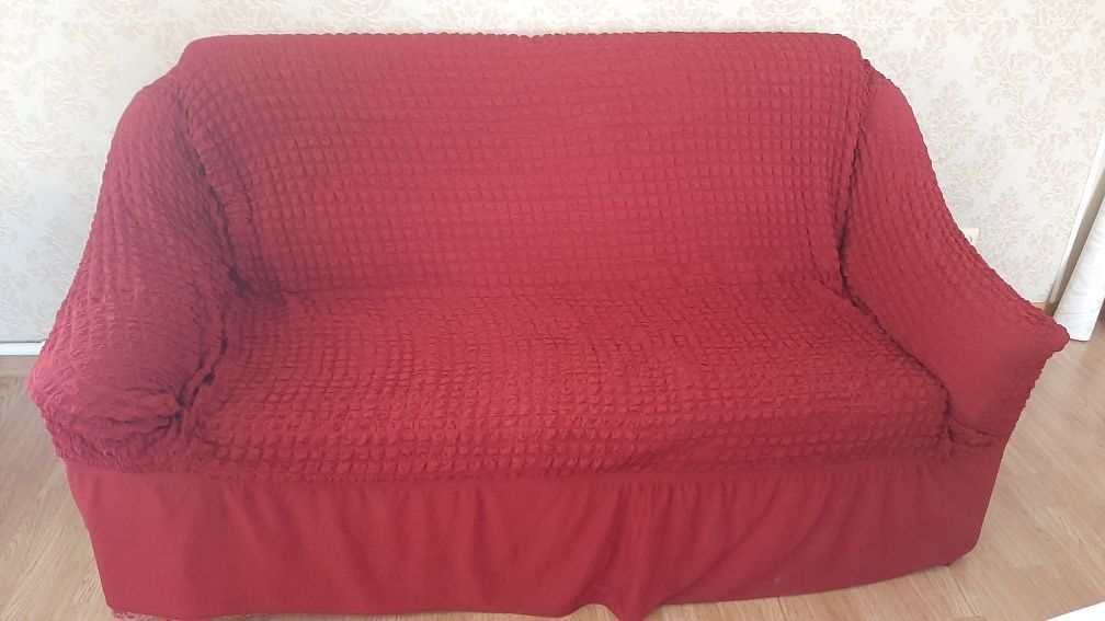 Продам диван выдвижной в отличном состоянии