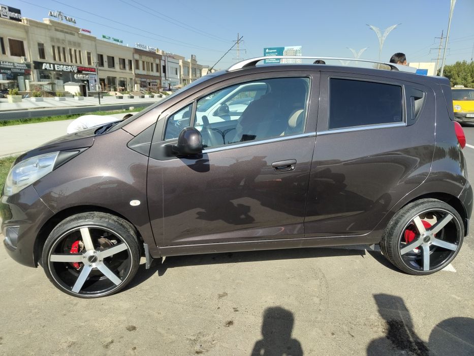 215/35/R18 Vossen diska balon