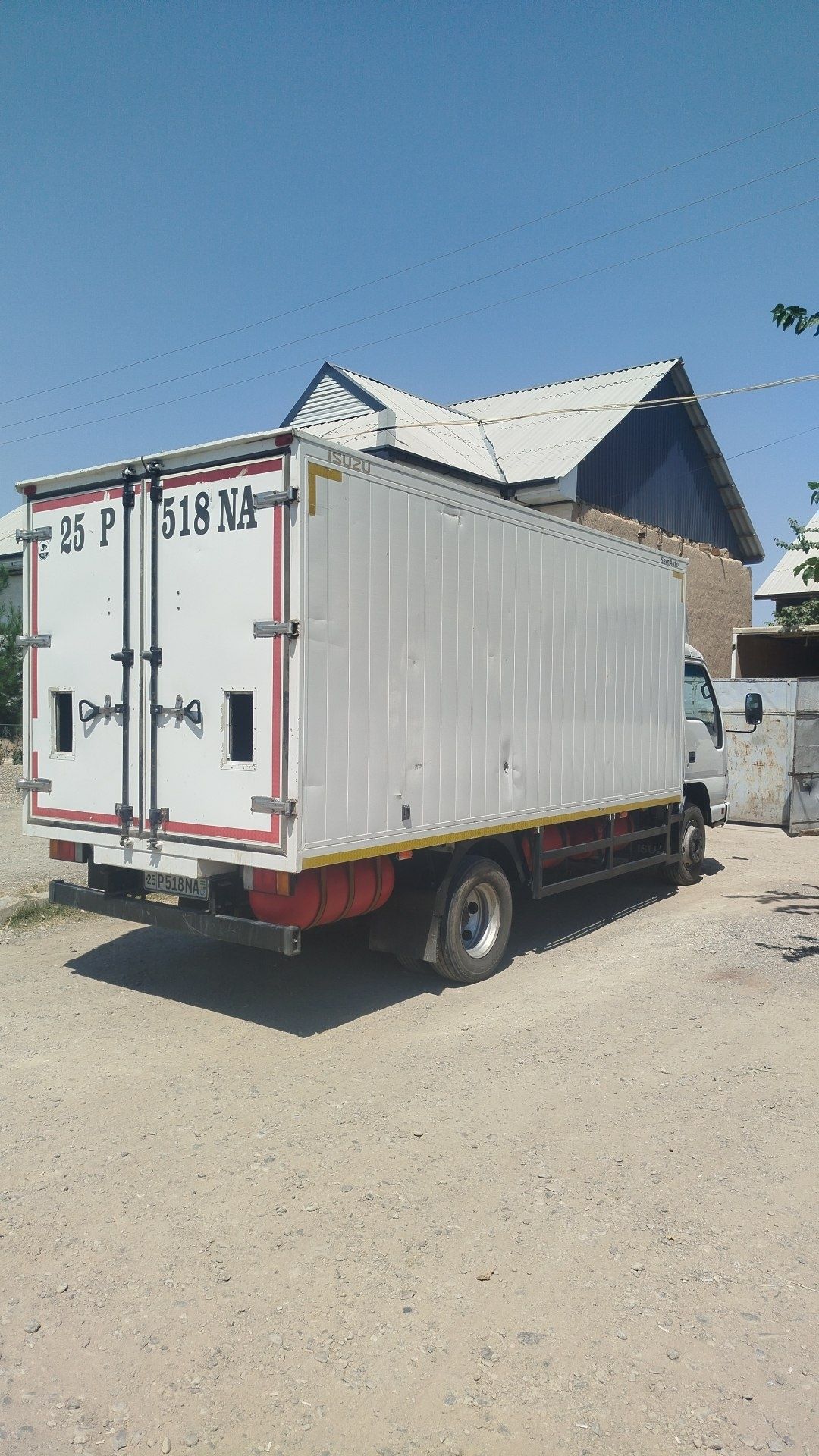 Isuzu sotiladi 5t