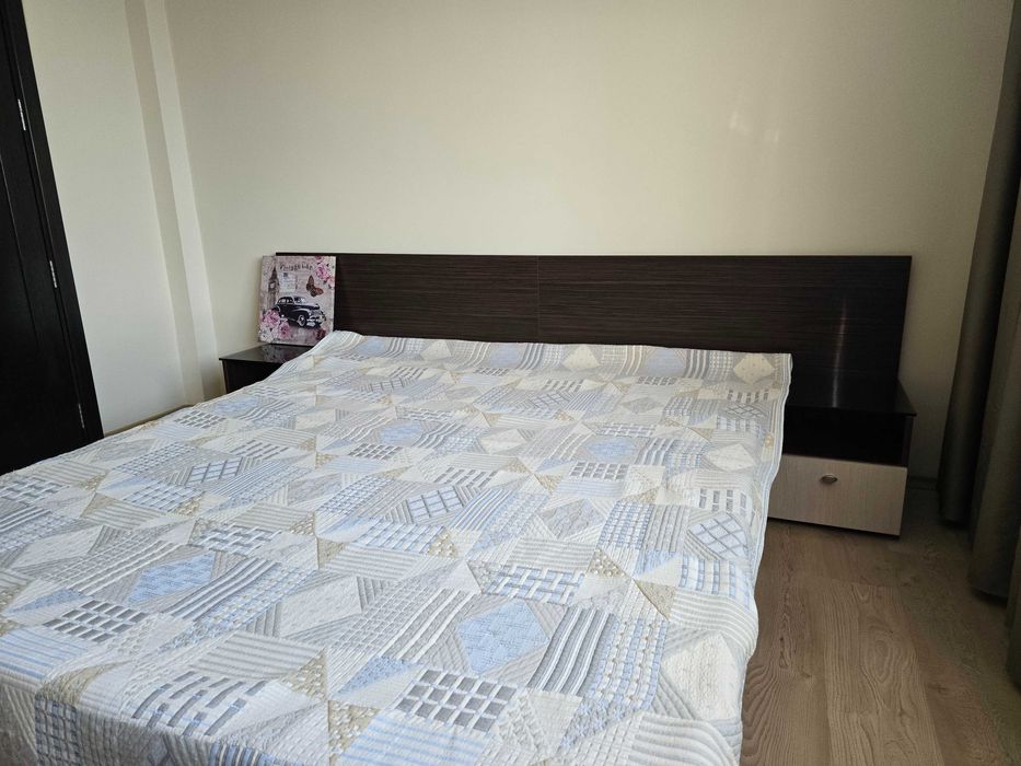 Продава се Тристаен апартамент в София, Яворов - 98 кв.м за 9 €/кв.м - Снимка #4