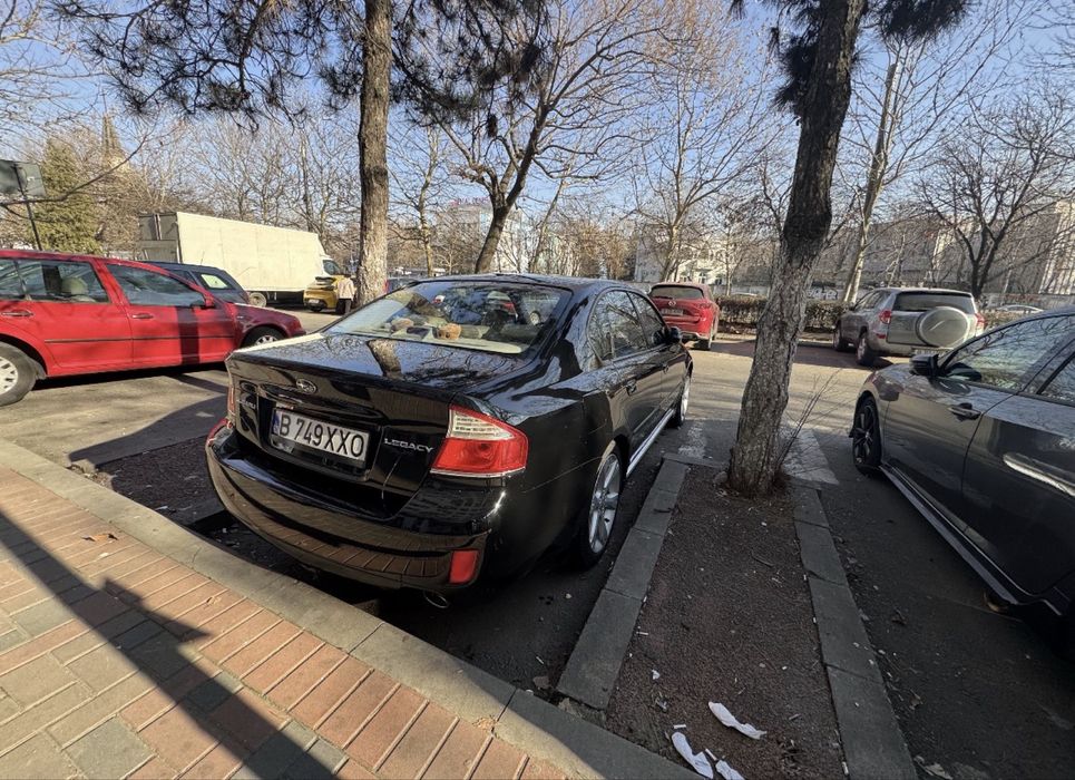 Subaru Legacy // 2007 // 3.0R