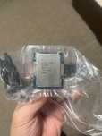 Procesor i3 12100f