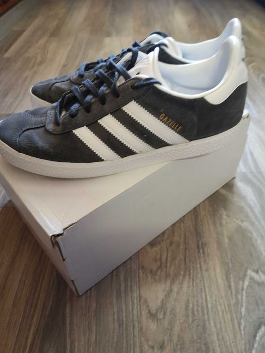 Сандали, Обувки и Маратонки 38 номер, Adidas, Le Coq Sportif и др