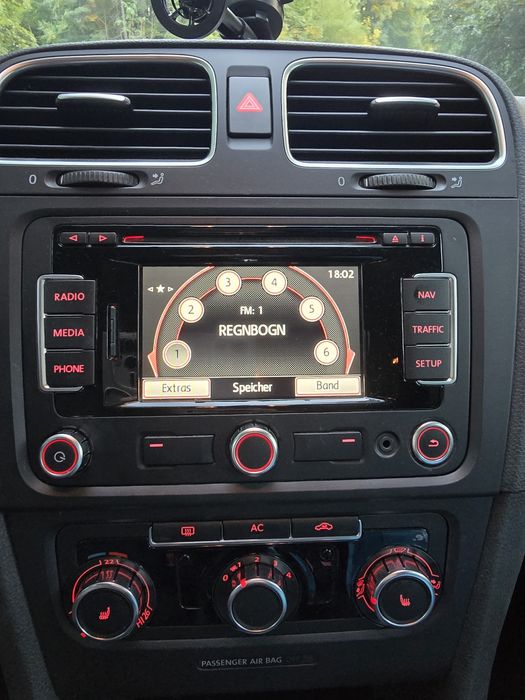 VW Golf 1.6 Benzină