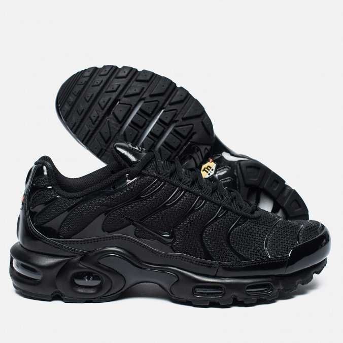 Обувки Nike / Air Max Plus 'Black' TN +КУТИЯ