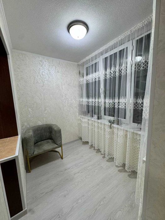 Marxabo hududida kvartira zudlik bilan sotiladi!