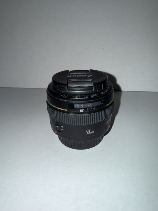 Canon EF 50mm f/1.4 USM