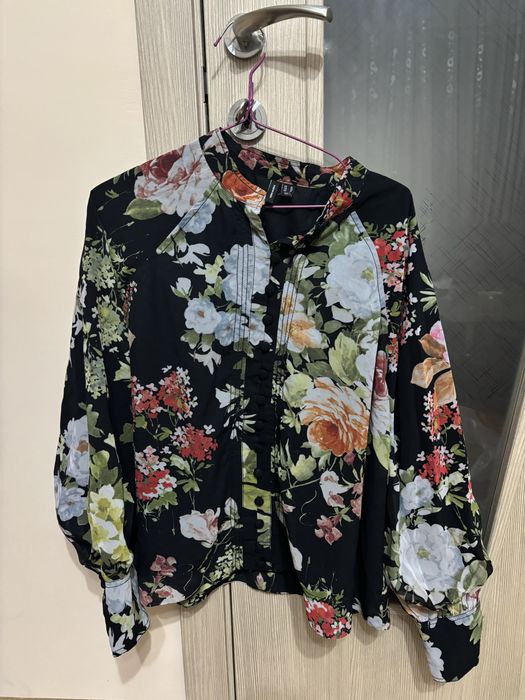 Дамски трниски и ризи levis liu jo