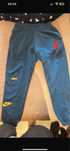 4 tricouri si un pantaloni de trening