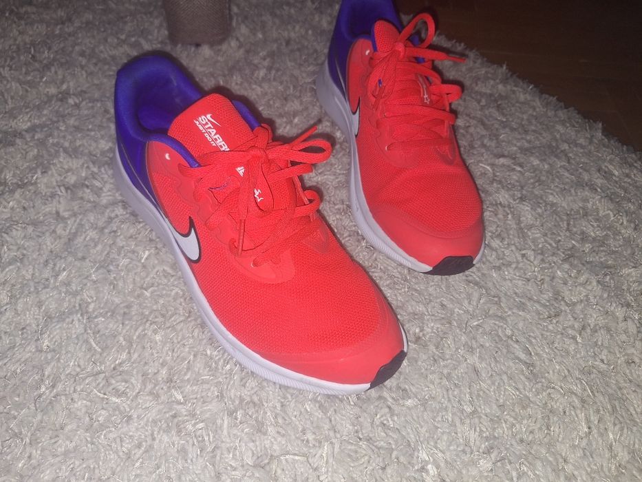 Adidasi  Nike -  produs nou