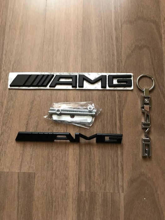Emblema semn sigla logo grila fata portbagaj capace jante Mercedes AMG