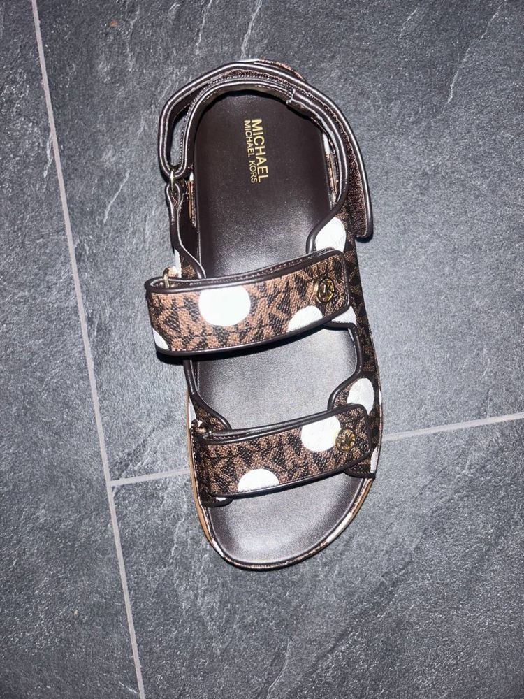 Сандали Michael Kors