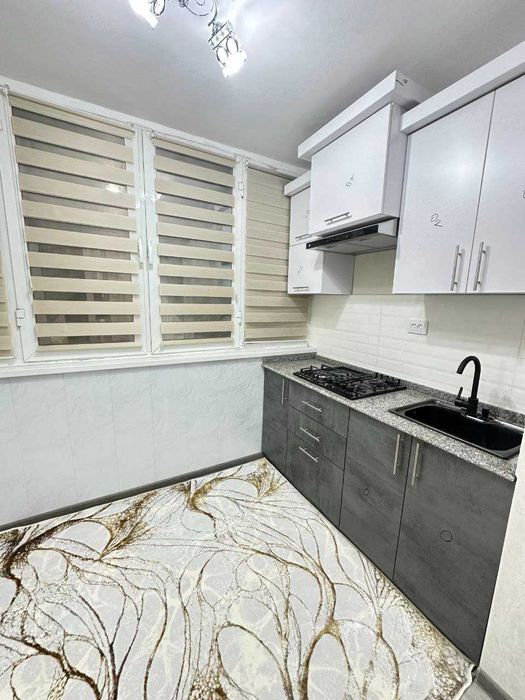 N.12105  Срочно!!!  Продаётся 2х комнатная квартира переделанная в 3х