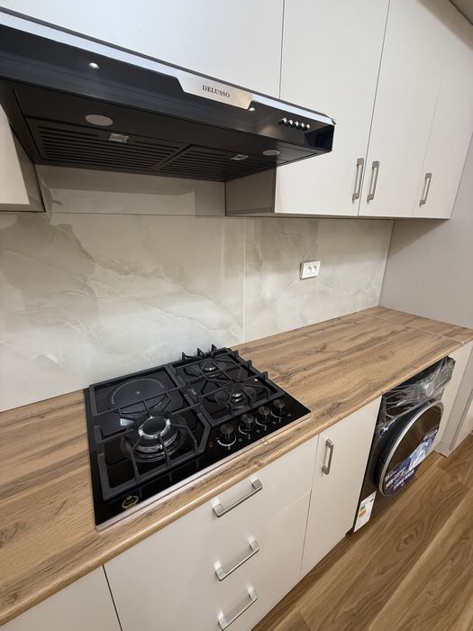 BEZ MAKLER. Uch tepa, O'rikzor arenda yengi uy odam yashamagan