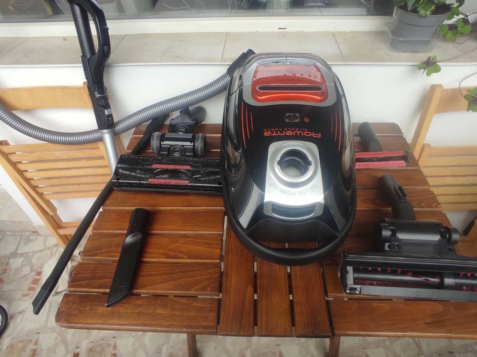 Прахосмукачка Rowenta RO6495EA Silence Force