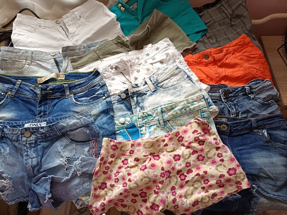 Къси панталони, полички и потници