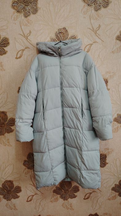 Зимняя женская куртка, длинная, голубо-серого цвета