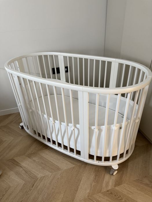 Легло Stokke в отлично състояние