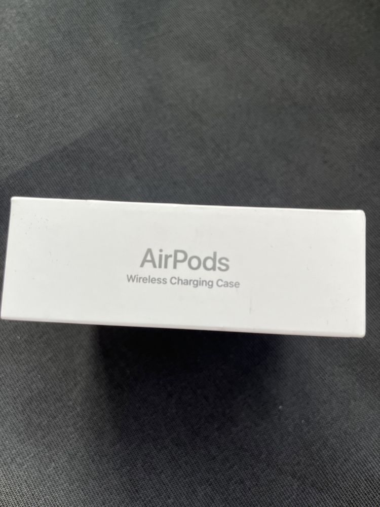 Casti Apple Airpods 2 with Wireless Charging Case Noi ORIGINALE