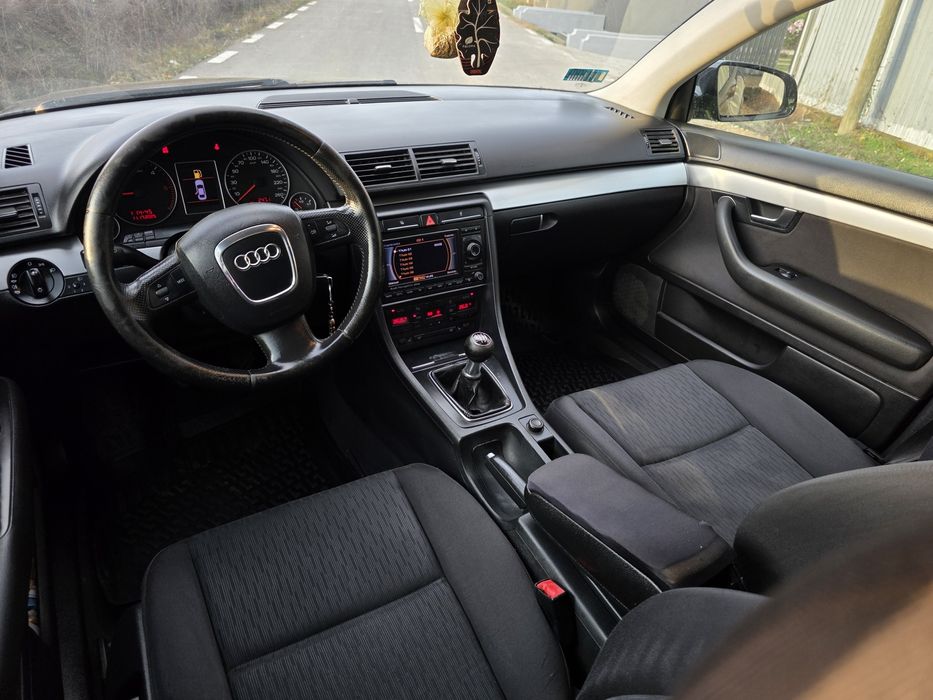 Audi A4 B7 2.0 1 Singur Ax 2008