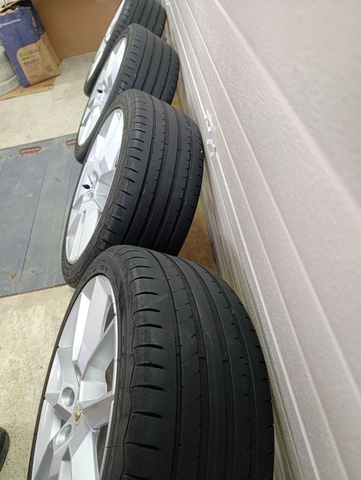 Джанти с гуми 18 5х112  Шкода Skoda