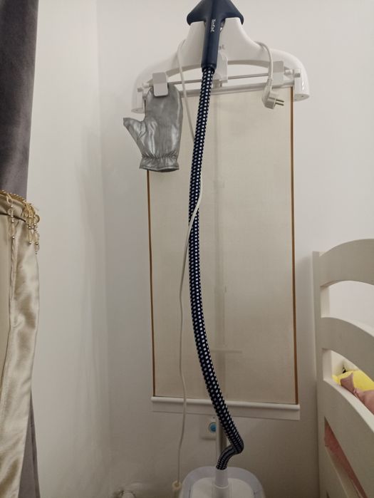 Отпариватель для одежды Тефаль