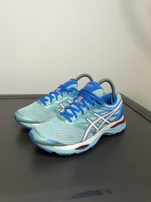 Оригинални маратонки Asics 38 номер