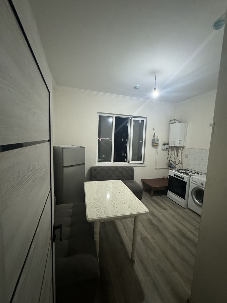 Sergeli Yangi darxon Novastroyka 2xona 63 m2 kvartira SROCHNO sotiladi