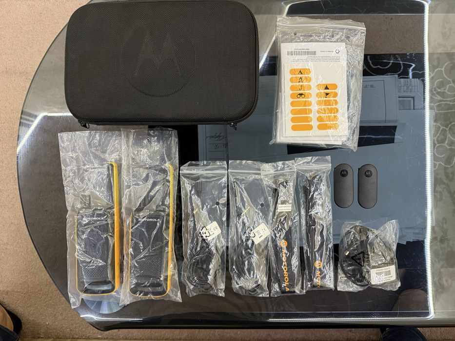 Продам рация Motorola T82