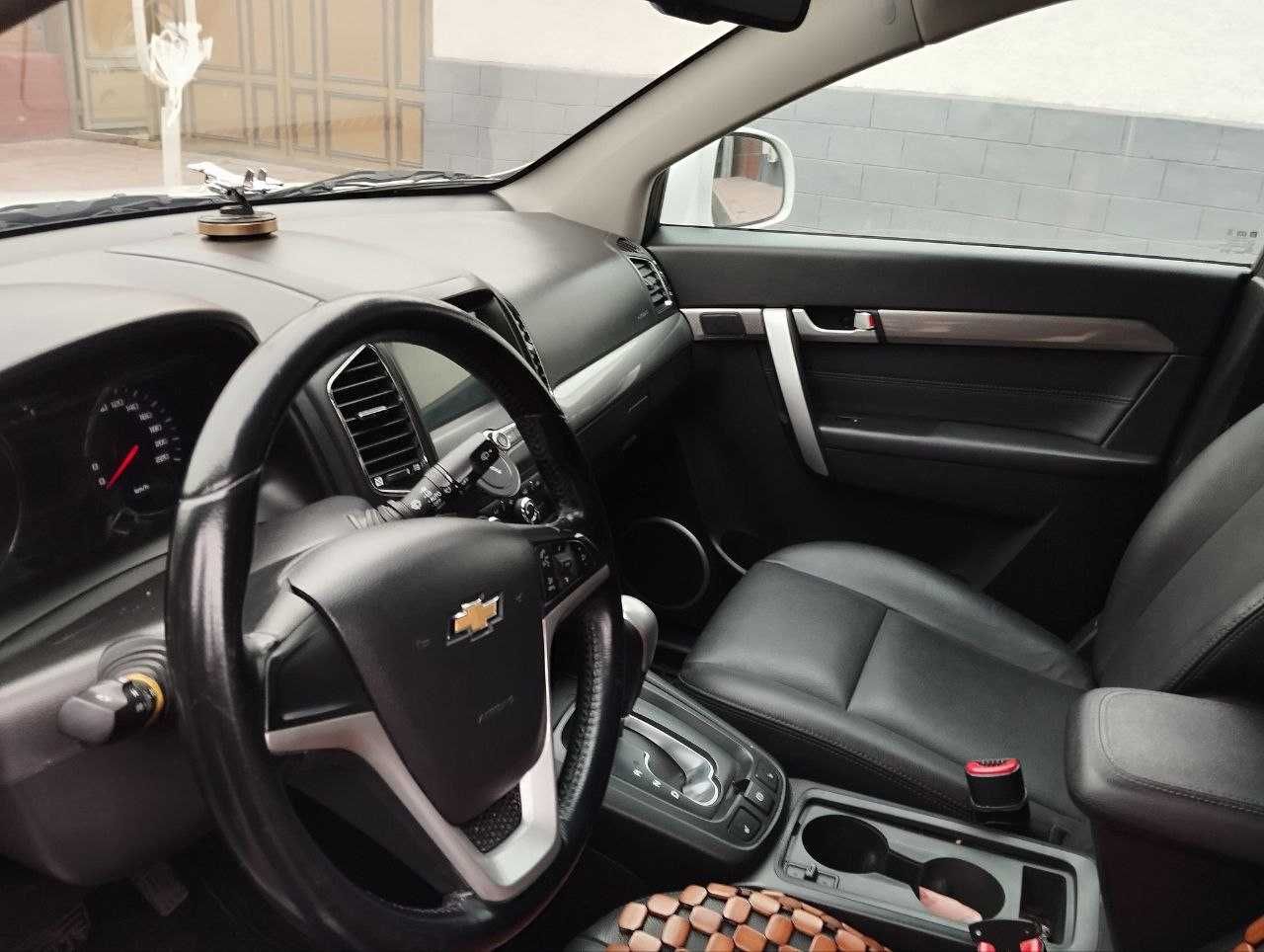 Chevrolet Captiva в отличном состоянии