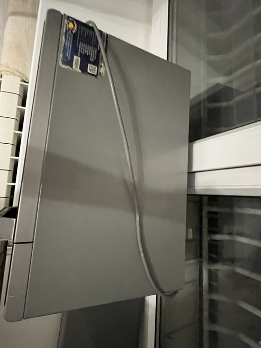 Продам микроволновку,чистая, хорошо работает