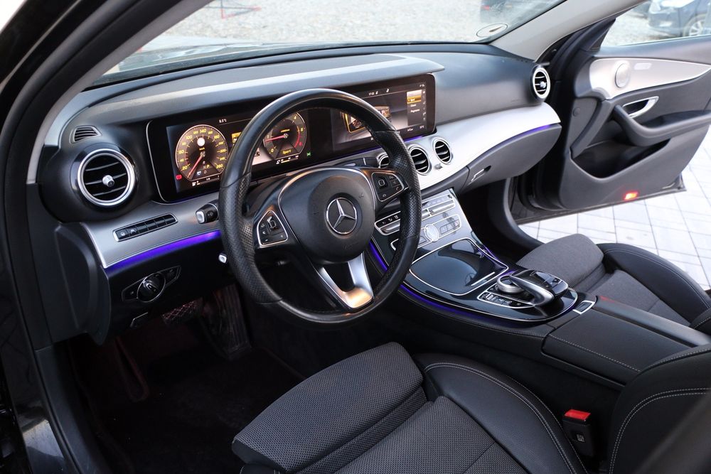 E220d mod2017 194cp PANORAMIC. Camere 360°. Distronic.  Multibim.