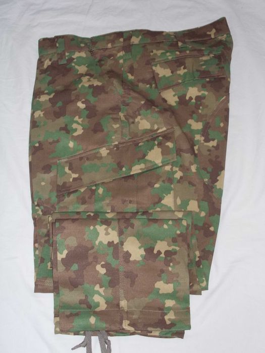 Ţinută militară combat, Pelerină Gore-Tex, Costum termic / intemperii