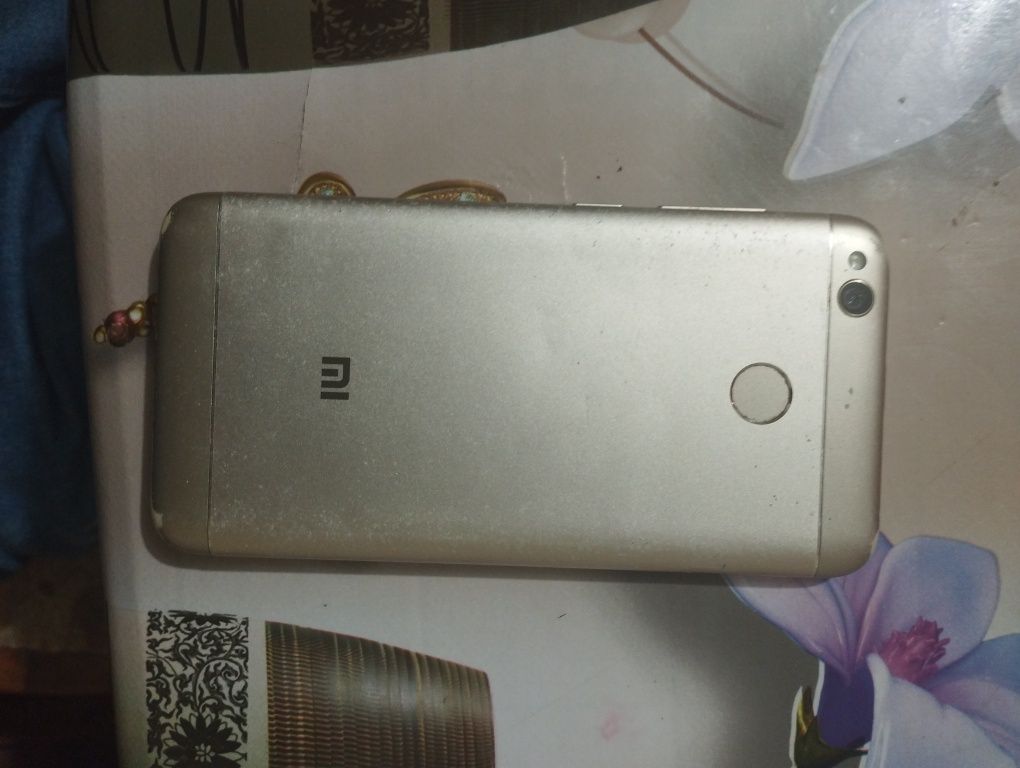 Smartfon xiaomi redmi 4x